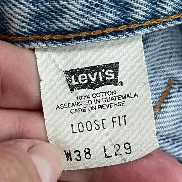 Levi’s 545 Loose Fit Jeans Light Wash | W38 L29 (measured 39x30) - Picture 8 of 9
